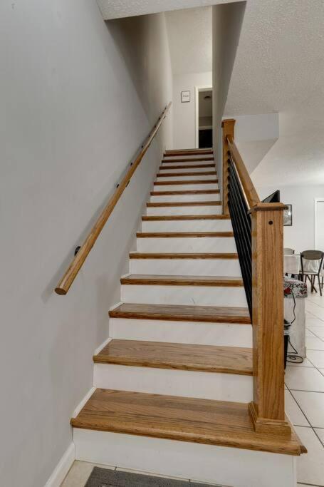 Lovely 2 Bdr Condo With Balcony 2M To Broadway Nashville Exterior foto